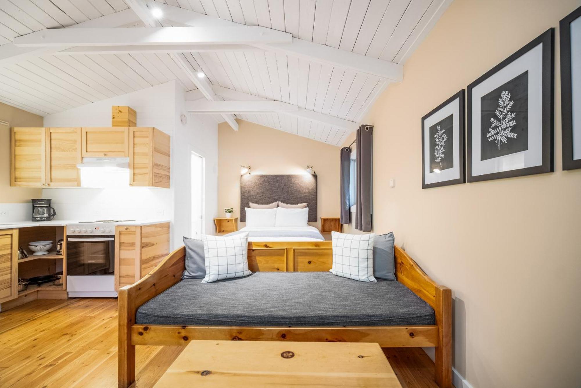 Resort Sunwolf Riverside 3*